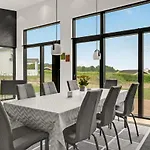 Gorgeous In With Kitchen