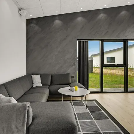 Σπίτι διακοπών Gorgeous In With Kitchen Sjolund