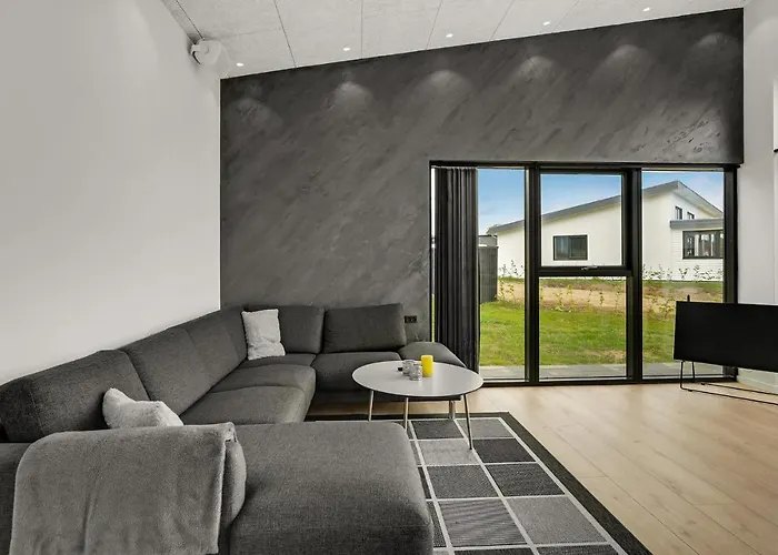 Prázdninový dům Gorgeous In With Kitchen Sjolund